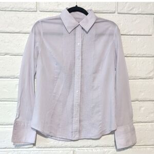 Express, Pale lavender Blouse, Pleated Front and cuff sleeve. Medium
